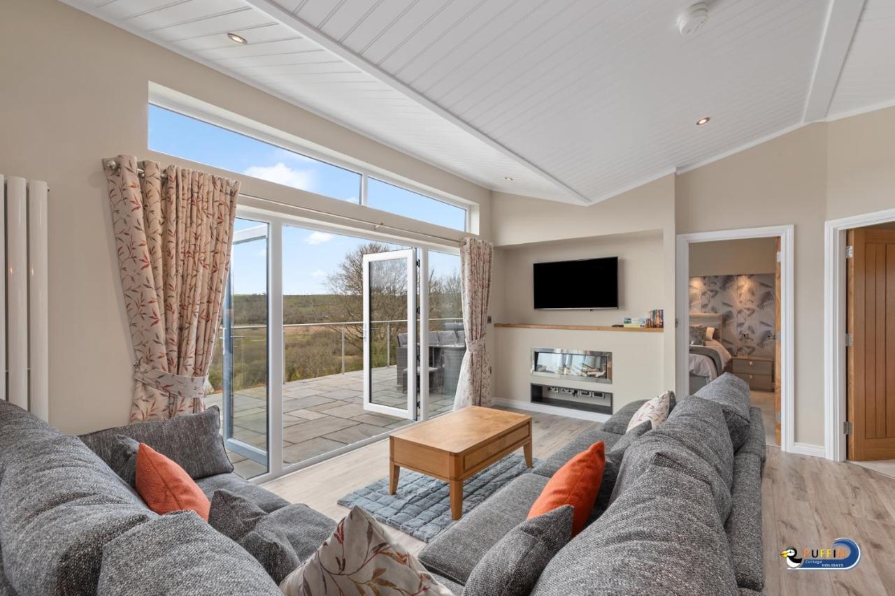 Valley View Lodge - Luxury Lodge, Hot Tub, Close To Beach Penally Exterior foto