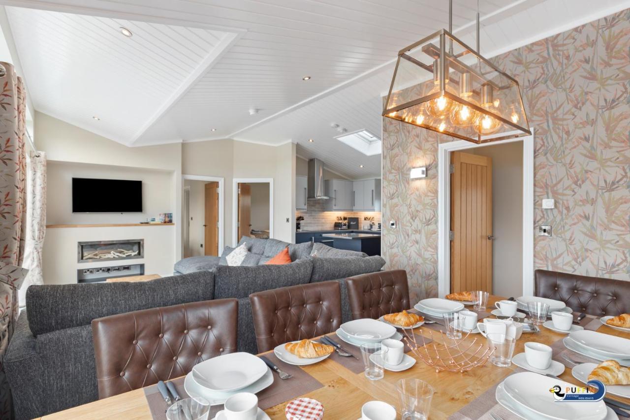 Valley View Lodge - Luxury Lodge, Hot Tub, Close To Beach Penally Exterior foto