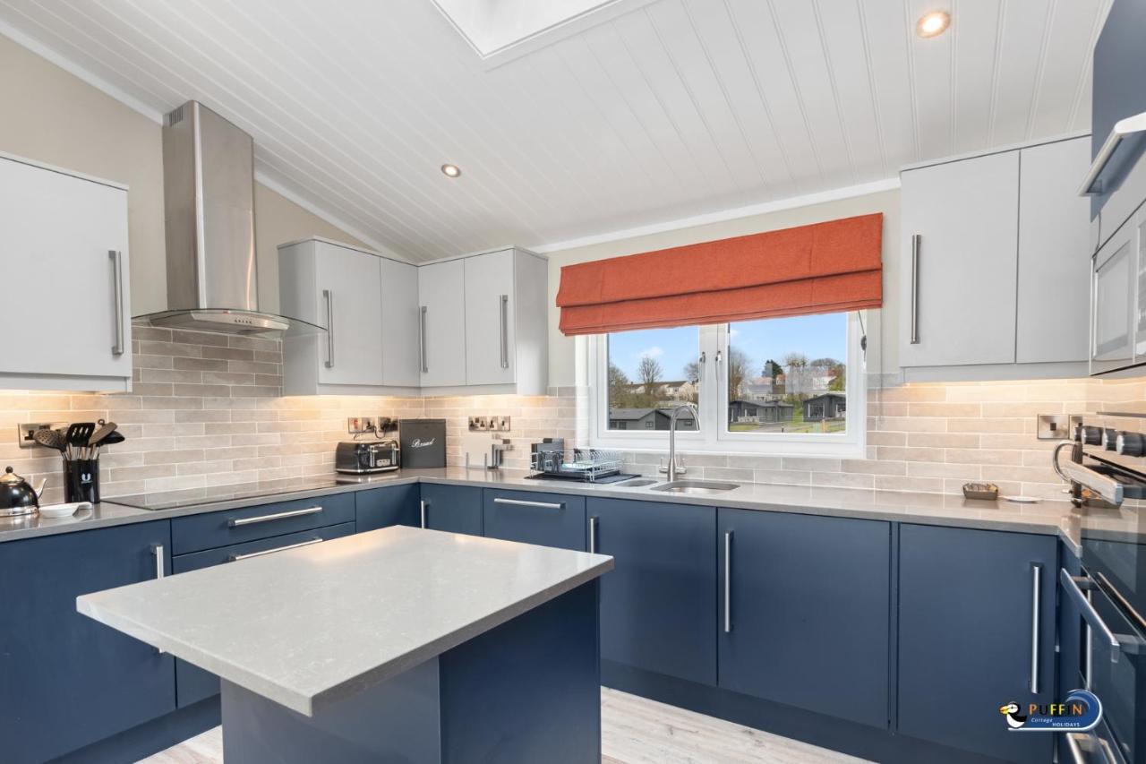 Valley View Lodge - Luxury Lodge, Hot Tub, Close To Beach Penally Exterior foto