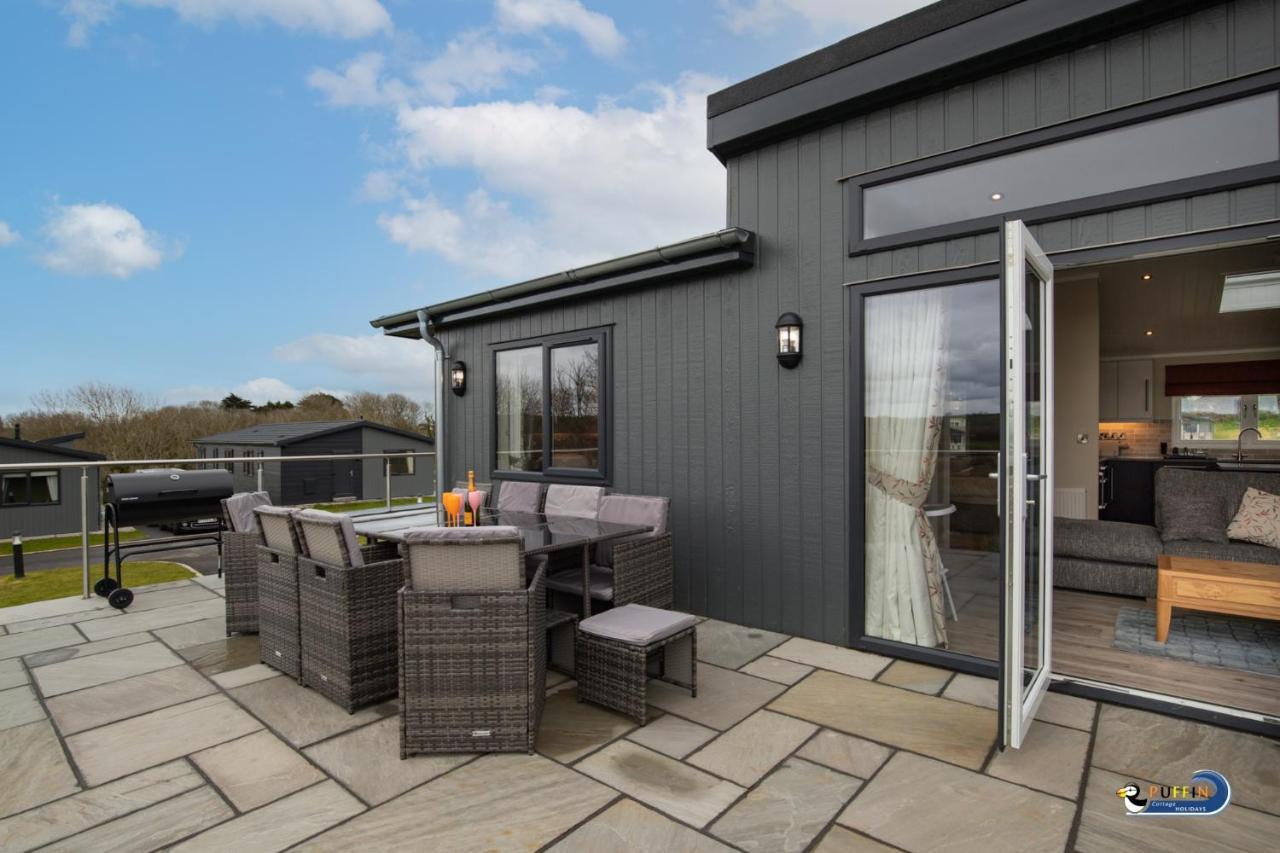 Valley View Lodge - Luxury Lodge, Hot Tub, Close To Beach Penally Exterior foto