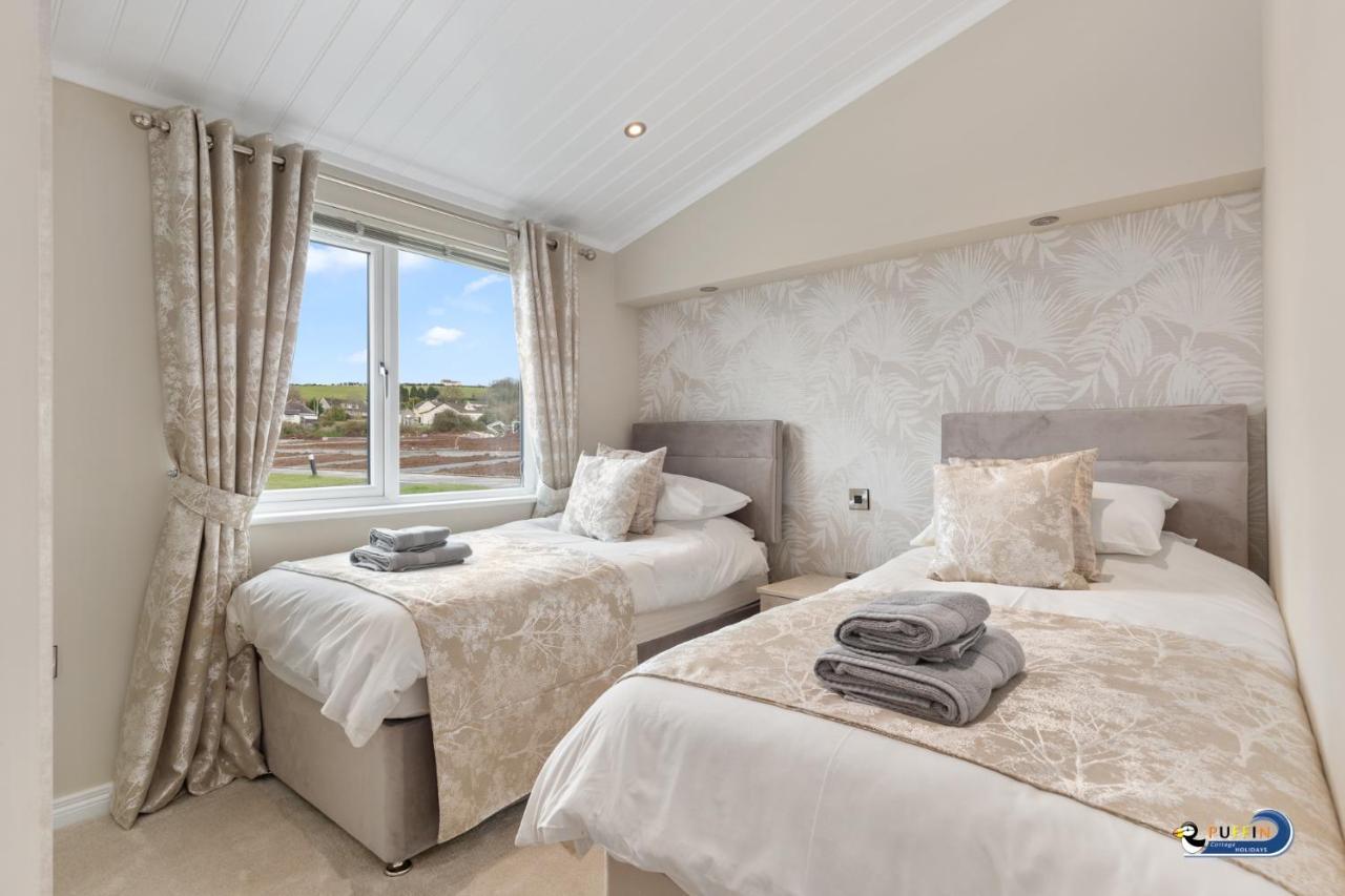 Valley View Lodge - Luxury Lodge, Hot Tub, Close To Beach Penally Exterior foto